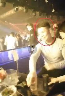 夜店男模视频,动感视频展现魅力瞬间